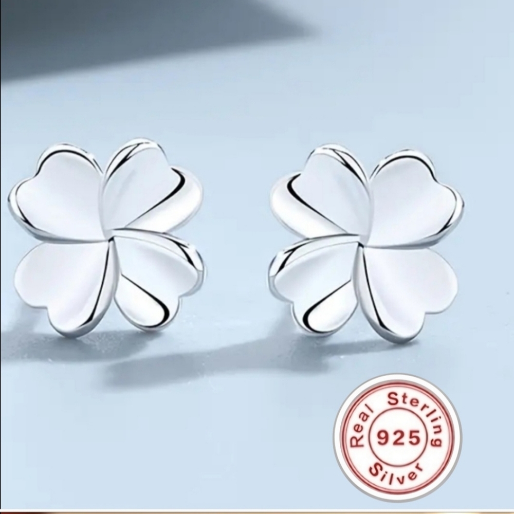 925S Stud  4 Leaf Clover Stud Earrings Irish